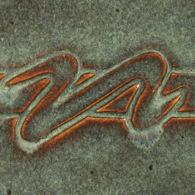 PC33 IRON LUSTRE PINT