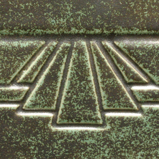 PC48 ART DECO GREEN PINT