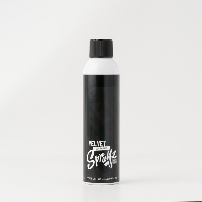 VELVET SPRAYZ JET BLACK