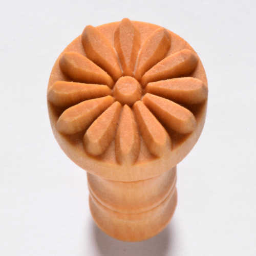 SCM - 004 - FLOWER #2 - MEDIUM ROUND STAMP