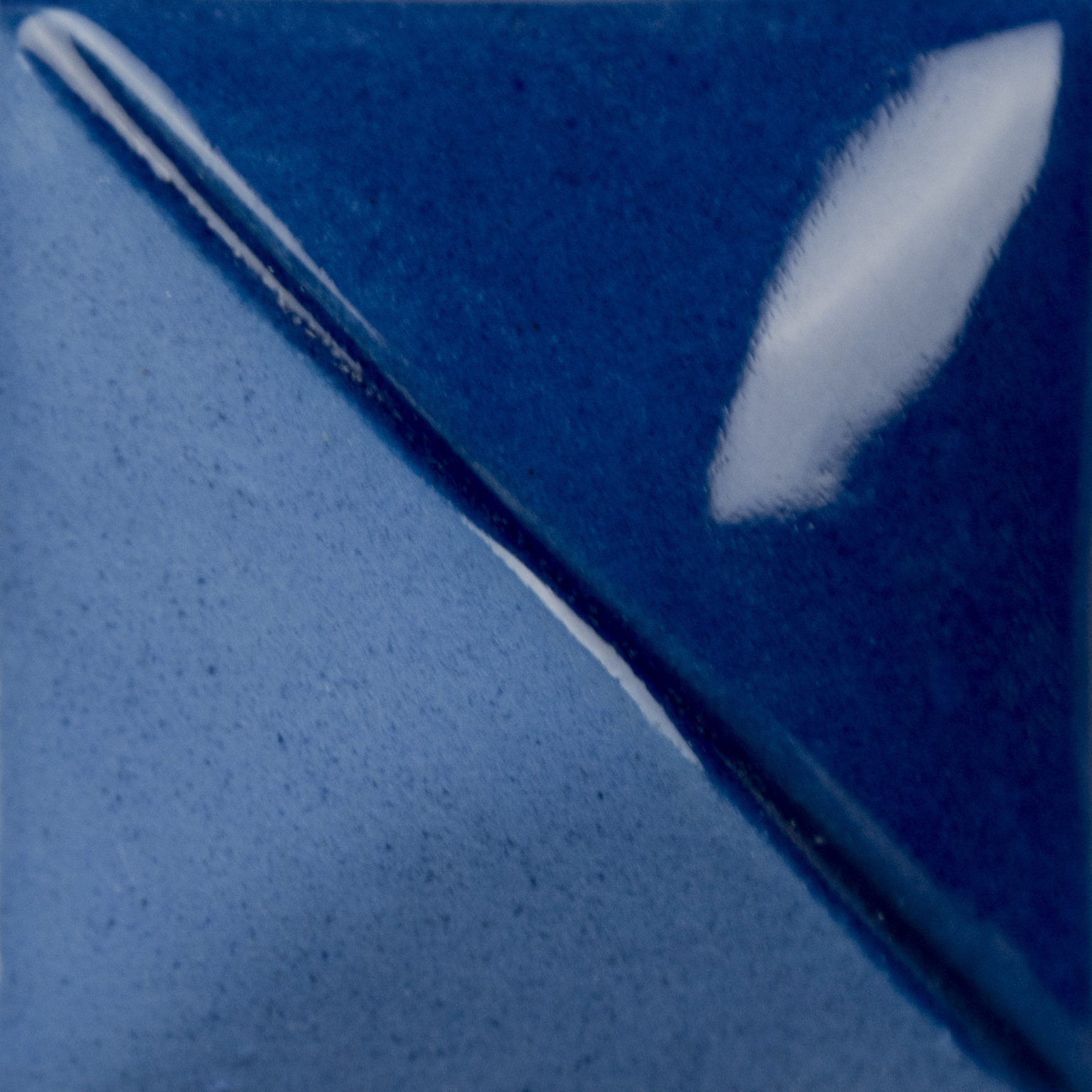UG001 - KINGS BLUE - PINT