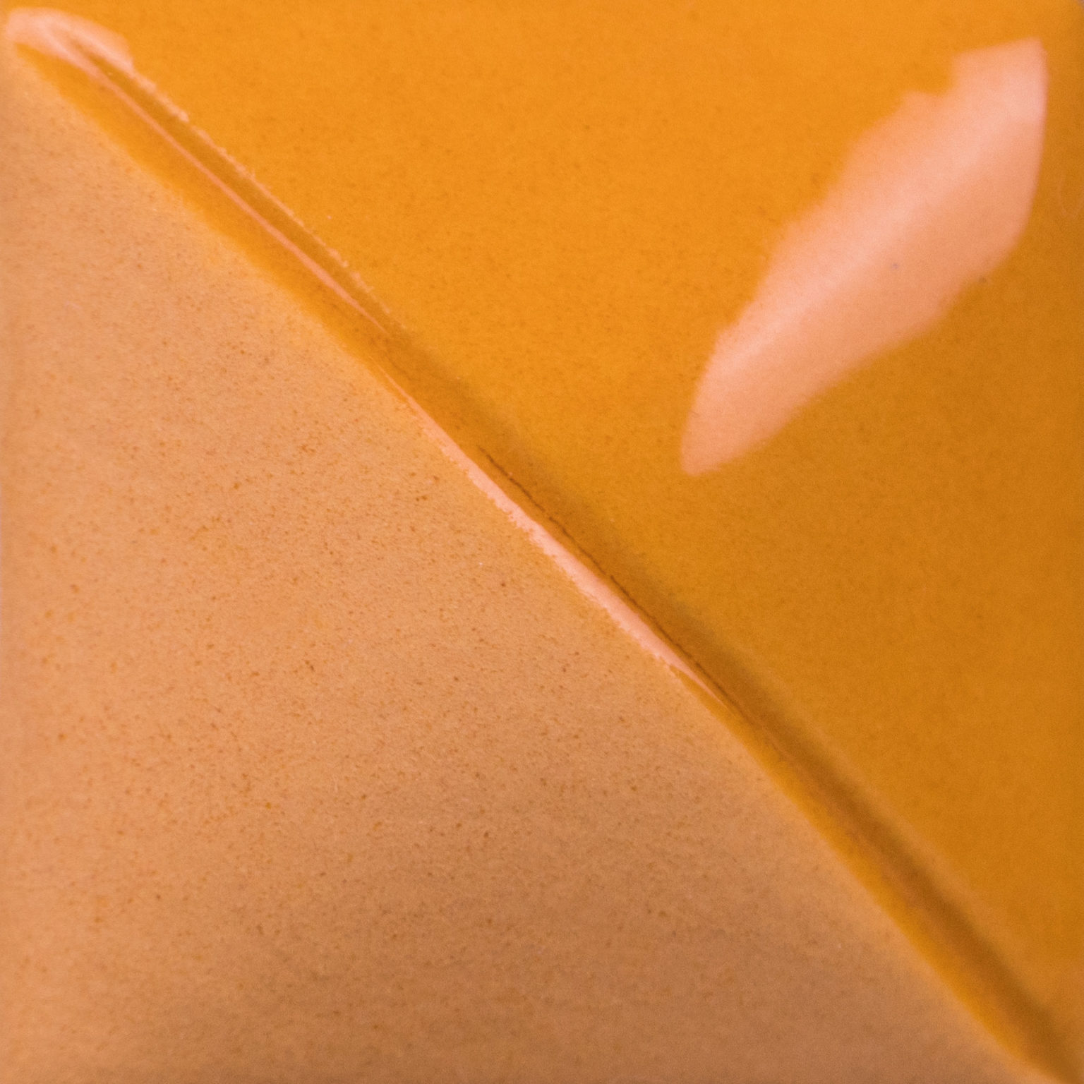 UG058 - HARVEST GOLD - PINT