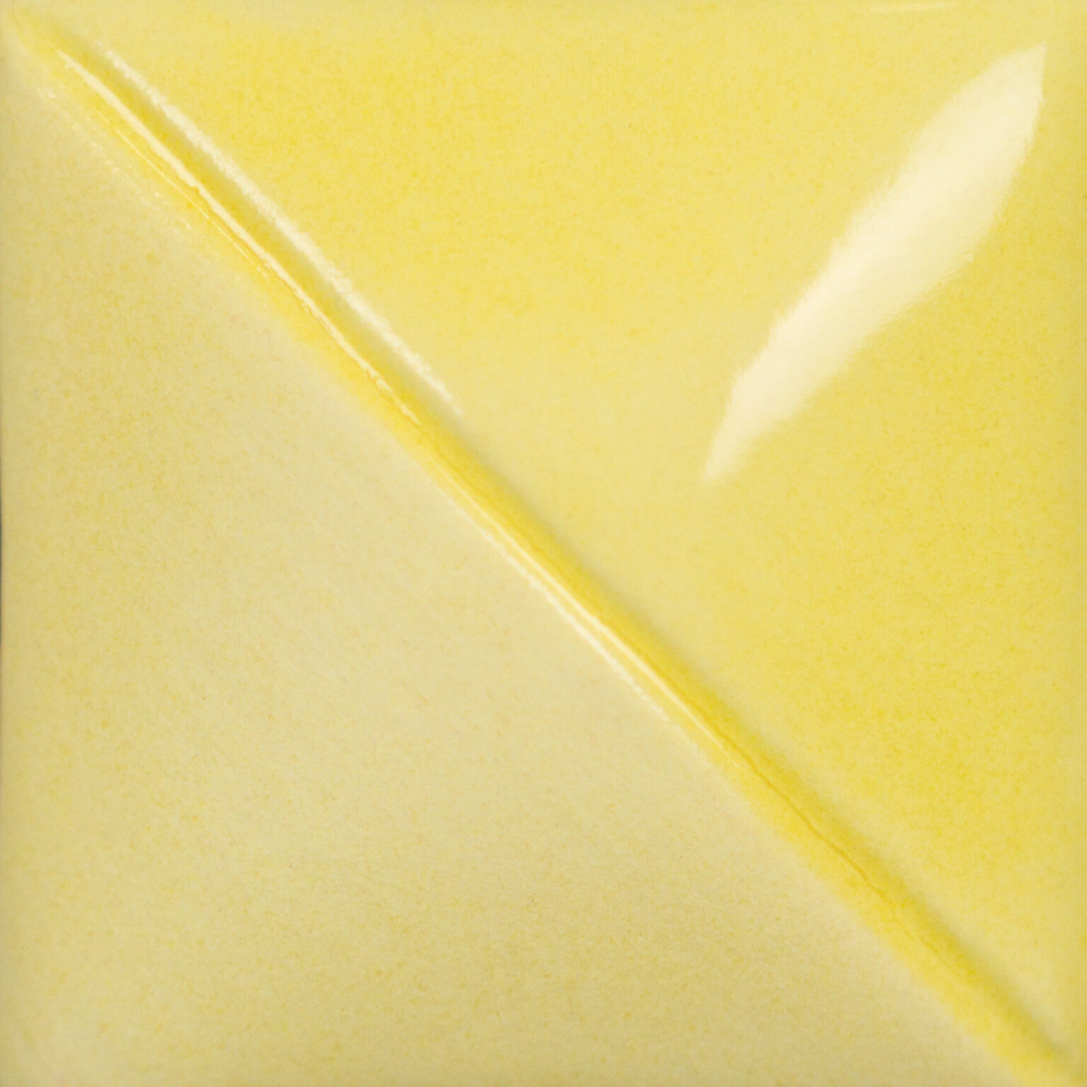 UG222 - SOFT YELLOW - PINT