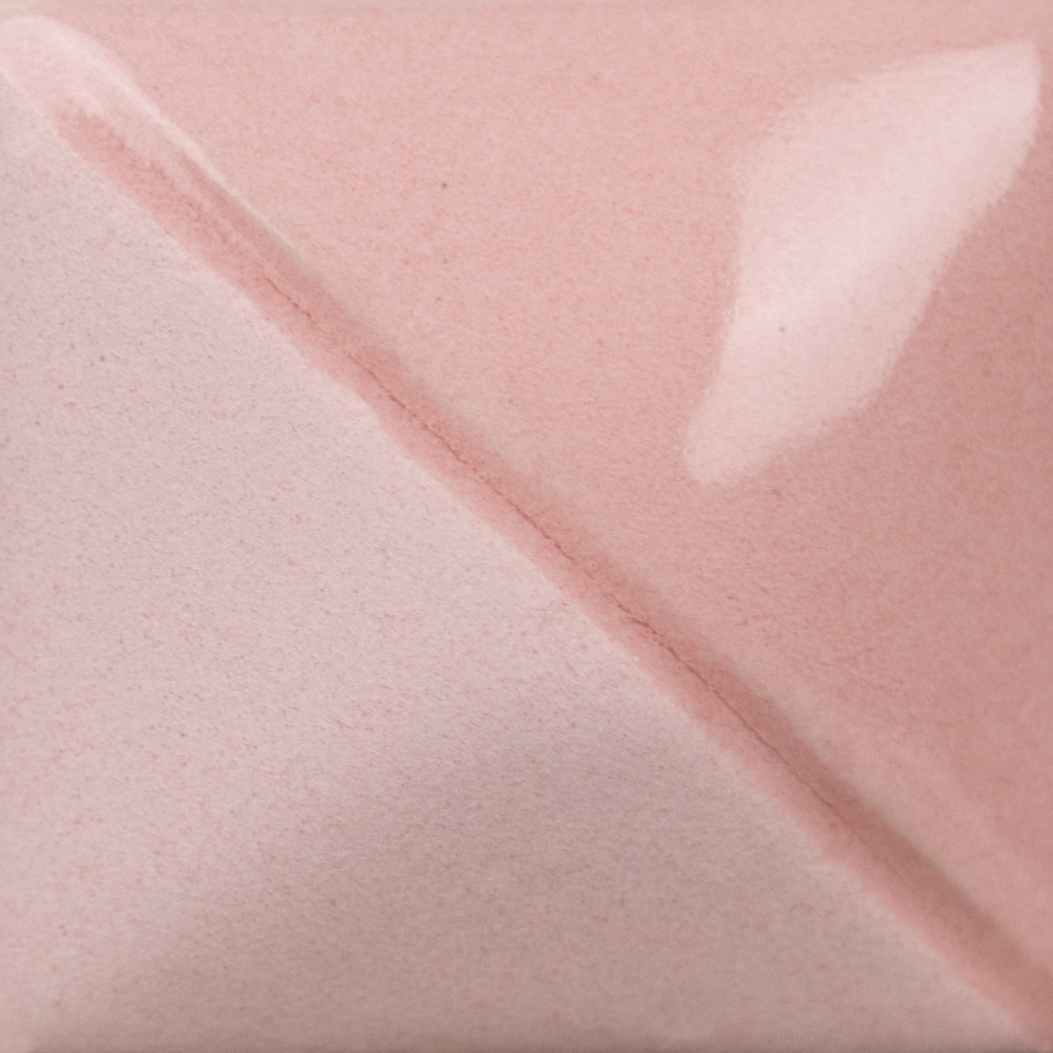UG215 - BLUSH - 2oz